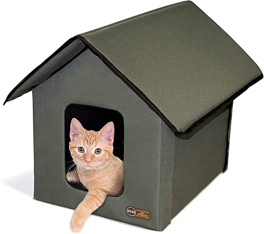 Weatherproof Outdoor Cat House – Insulated Shelter for Feral & Outdoor Cats 🐱🏡.